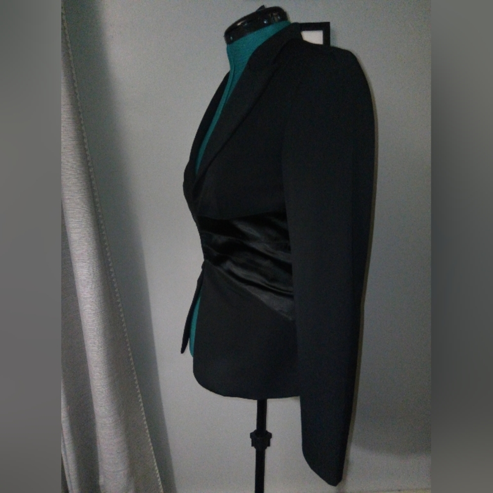Spiegel Black Tuxedo Hourglass Blazer Sz 8 NWOT - Picture 6 of 16